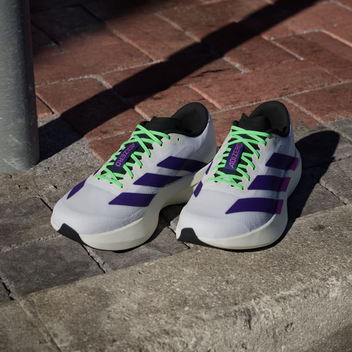 adidas Adizero Evo SL - Blanco/Morado vista 3